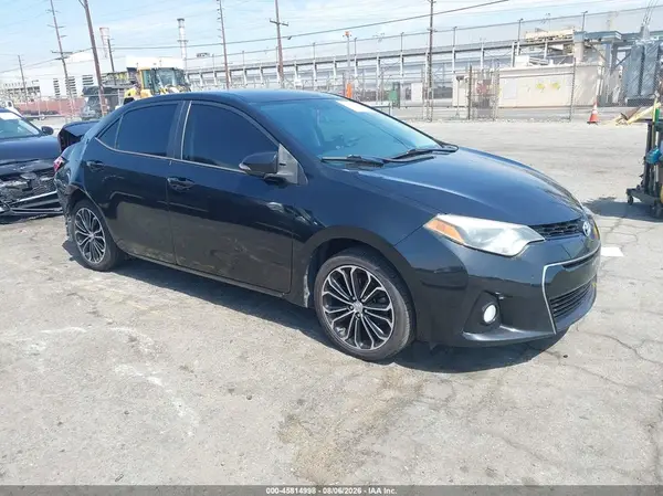 5YFBURHEXGP385424 2016 TOYOTA COROLLA - Image 1