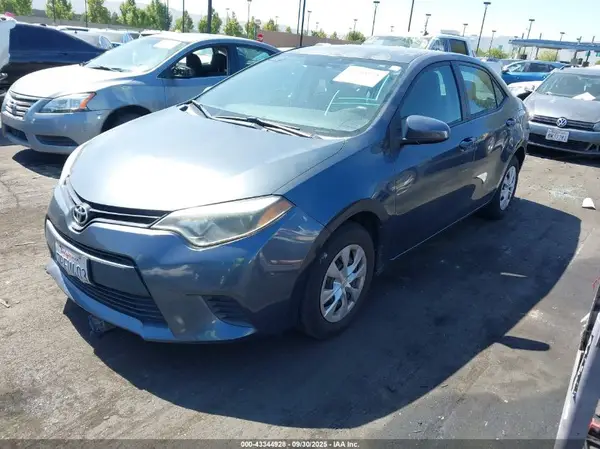 5YFBURHEXGP387416 2016 TOYOTA COROLLA - Image 2