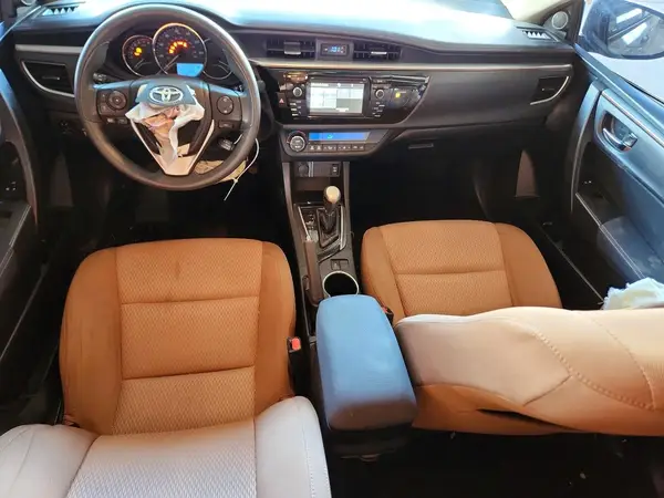 5YFBURHEXGP387688 2016 TOYOTA COROLLA - Image 8