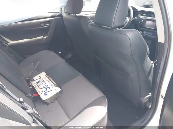 5YFBURHEXGP388713 2016 TOYOTA COROLLA - Image 8