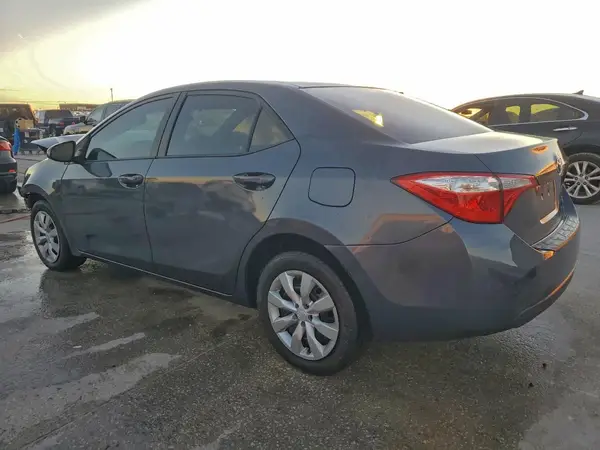 5YFBURHEXGP391305 2016 TOYOTA COROLLA - Image 2