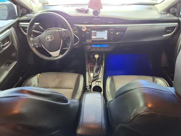 5YFBURHEXGP398075 2016 TOYOTA COROLLA - Image 8