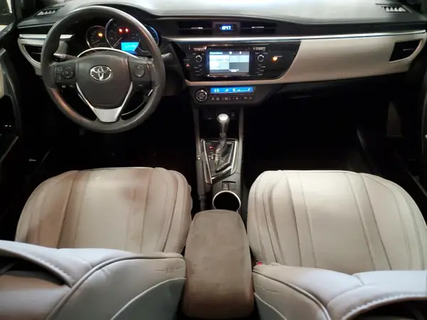 5YFBURHEXGP398643 2016 TOYOTA COROLLA - Image 8