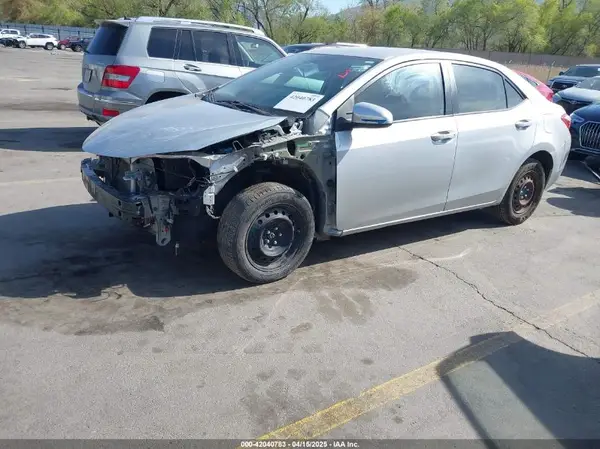 5YFBURHEXGP407759 2016 TOYOTA COROLLA - Image 2