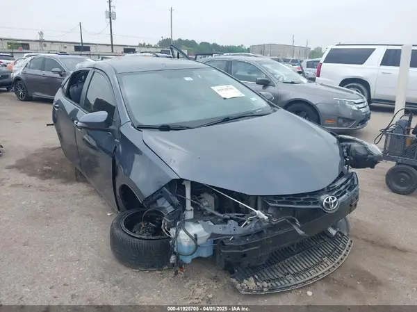 5YFBURHEXGP409933 2016 TOYOTA COROLLA - Image 1