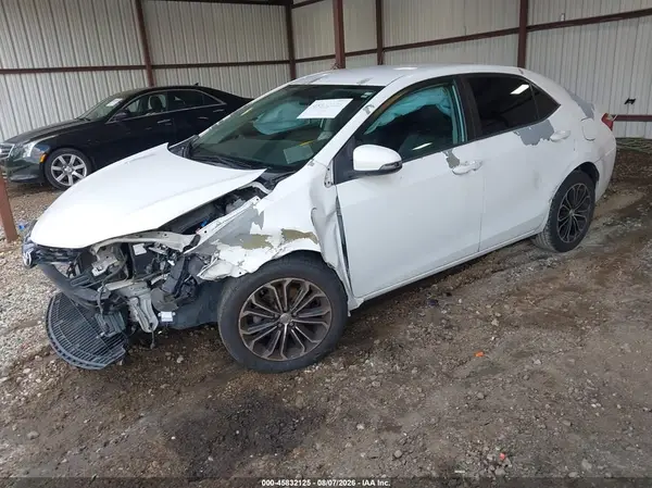 5YFBURHEXGP411410 2016 TOYOTA COROLLA - Image 2
