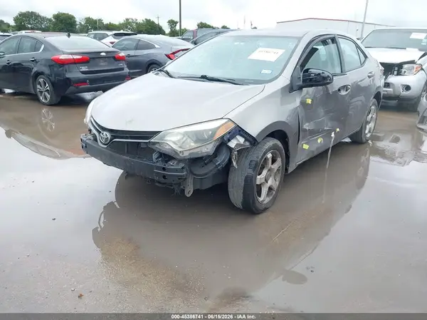 5YFBURHEXGP416476 2016 TOYOTA COROLLA - Image 2