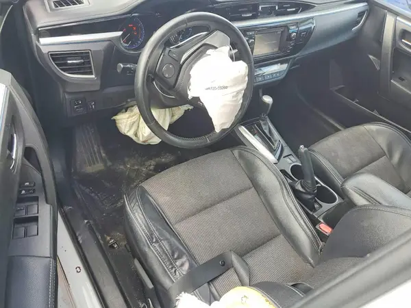 5YFBURHEXGP416784 2016 TOYOTA COROLLA - Image 8
