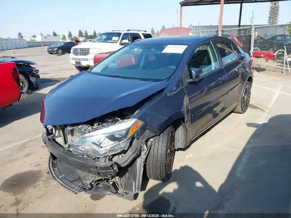 5YFBURHEXGP419703 2016 TOYOTA COROLLA - Image 2