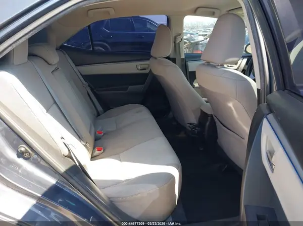 5YFBURHEXGP420351 2016 TOYOTA COROLLA - Image 8