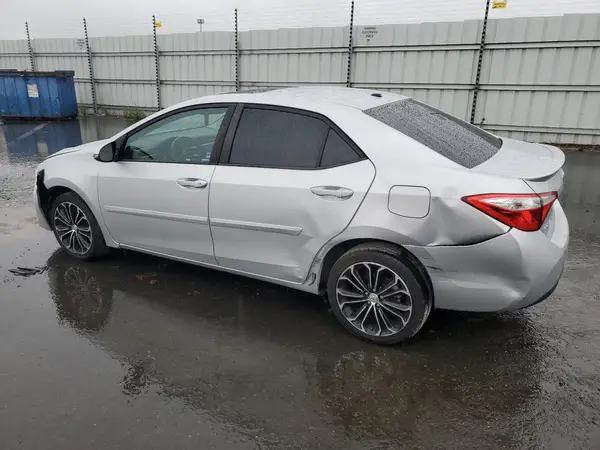 5YFBURHEXGP420866 2016 TOYOTA COROLLA - Image 2