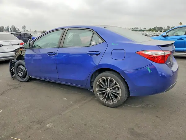 5YFBURHEXGP423086 2016 TOYOTA COROLLA - Image 2