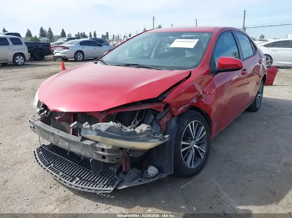 5YFBURHEXGP429499 2016 TOYOTA COROLLA - Image 2