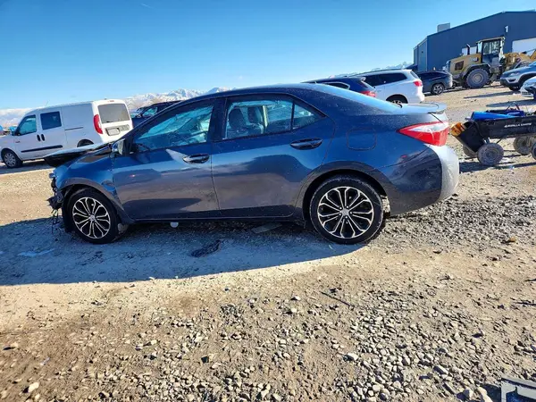 5YFBURHEXGP432323 2016 TOYOTA COROLLA - Image 2