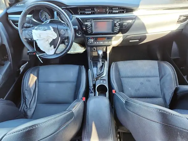 5YFBURHEXGP432323 2016 TOYOTA COROLLA - Image 8