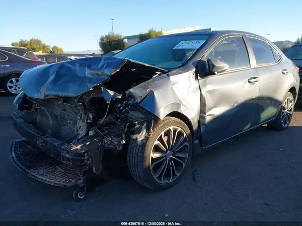 5YFBURHEXGP436050 2016 TOYOTA COROLLA - Image 2