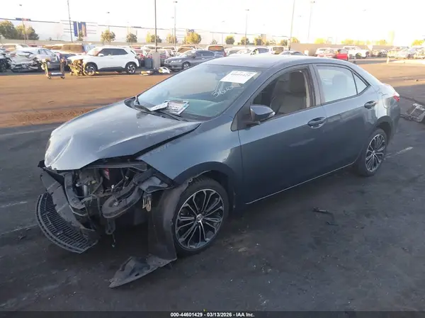 5YFBURHEXGP437795 2016 TOYOTA COROLLA - Image 2