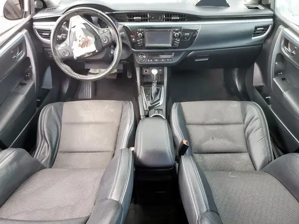 5YFBURHEXGP438185 2016 TOYOTA COROLLA - Image 8