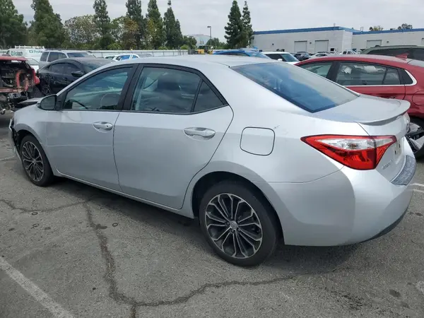 5YFBURHEXGP439935 2016 TOYOTA COROLLA - Image 2