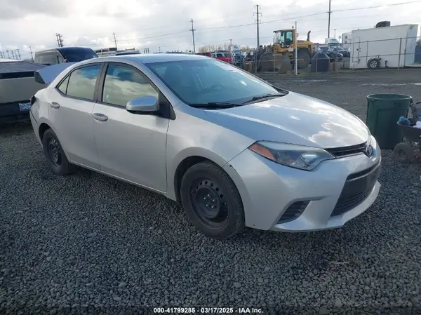 5YFBURHEXGP445329 2016 TOYOTA COROLLA - Image 1