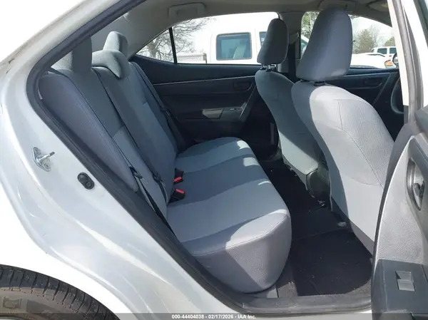 5YFBURHEXGP447985 2016 TOYOTA COROLLA - Image 8