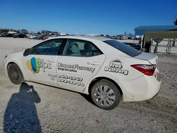 5YFBURHEXGP451244 2016 TOYOTA COROLLA - Image 2