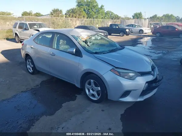 5YFBURHEXGP455245 2016 TOYOTA COROLLA - Image 1