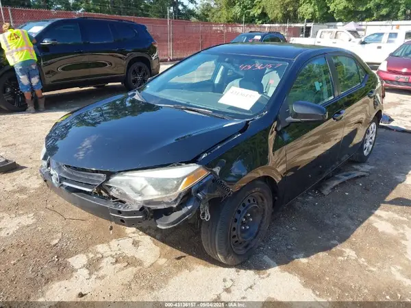 5YFBURHEXGP458985 2016 TOYOTA COROLLA - Image 2