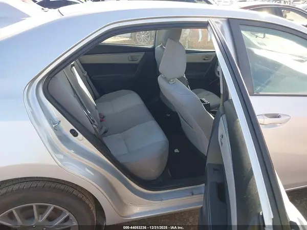5YFBURHEXGP465273 2016 TOYOTA COROLLA - Image 8
