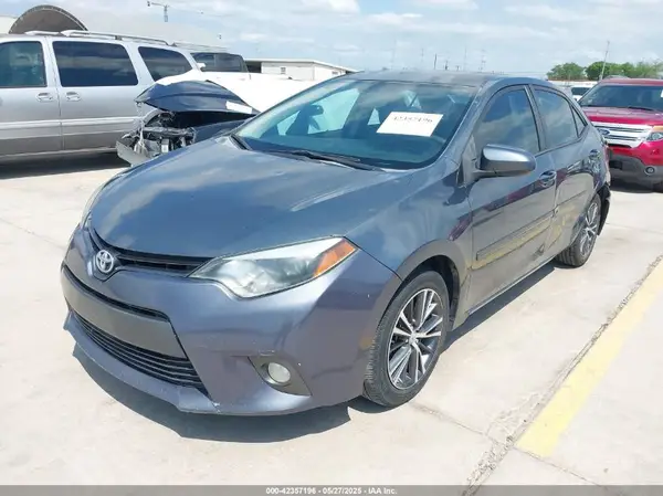 5YFBURHEXGP469680 2016 TOYOTA COROLLA - Image 2