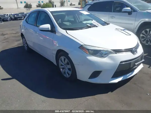 5YFBURHEXGP476919 2016 TOYOTA COROLLA - Image 1