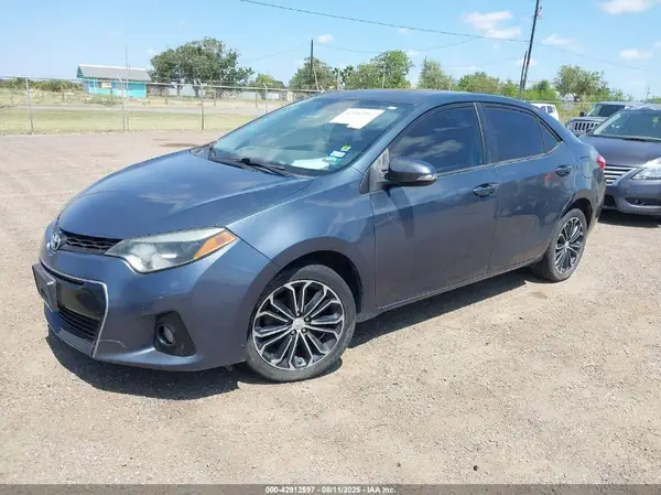 5YFBURHEXGP477519 2016 TOYOTA COROLLA - Image 2