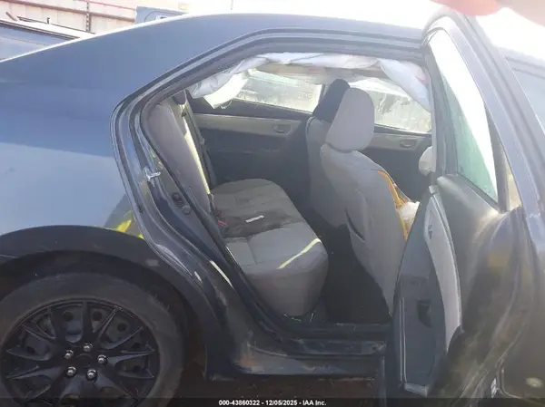 5YFBURHEXGP478122 2016 TOYOTA COROLLA - Image 8