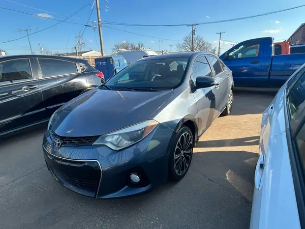 5YFBURHEXGP479934 2016 TOYOTA COROLLA - Image 2