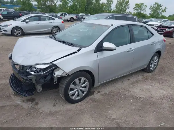 5YFBURHEXGP481893 2016 TOYOTA COROLLA - Image 2