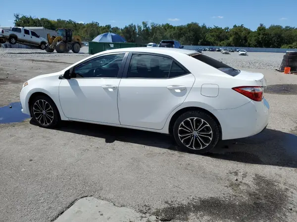 5YFBURHEXGP485183 2016 TOYOTA COROLLA - Image 2