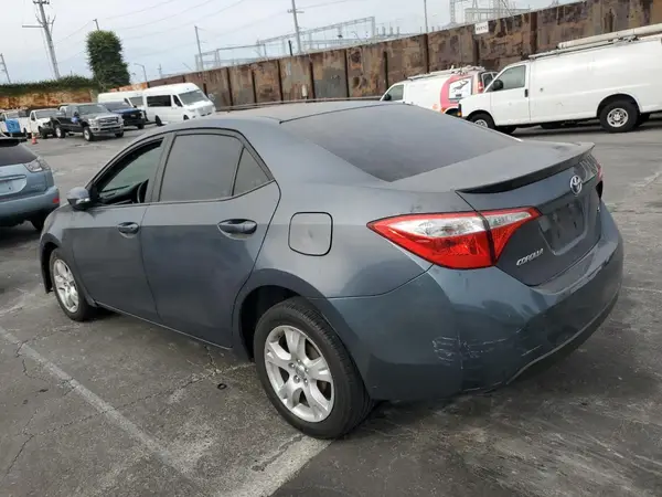 5YFBURHEXGP489783 2016 TOYOTA COROLLA - Image 2