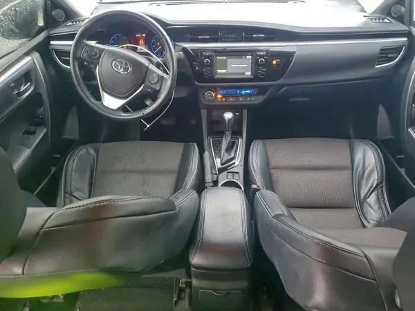 5YFBURHEXGP505898 2016 TOYOTA COROLLA - Image 8