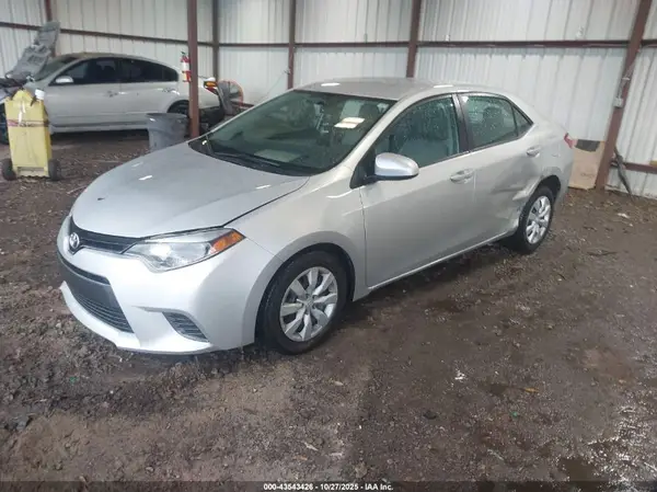 5YFBURHEXGP509790 2016 TOYOTA COROLLA - Image 2