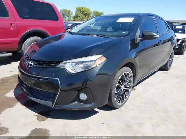 5YFBURHEXGP512821 2016 TOYOTA COROLLA - Image 2