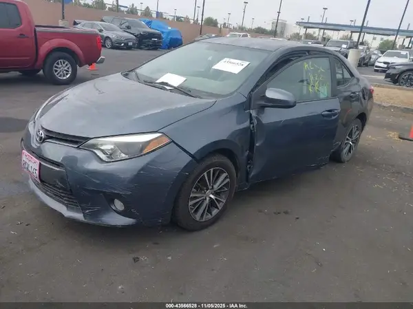 5YFBURHEXGP512897 2016 TOYOTA COROLLA - Image 2