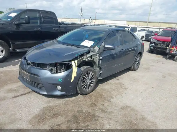 5YFBURHEXGP513144 2016 TOYOTA COROLLA - Image 2
