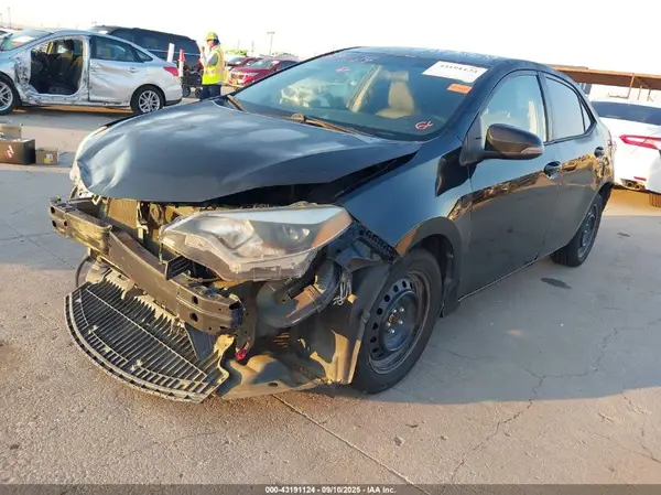 5YFBURHEXGP516903 2016 TOYOTA COROLLA - Image 2