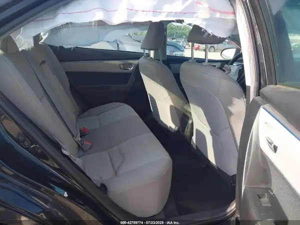 5YFBURHEXGP518506 2016 TOYOTA COROLLA - Image 8