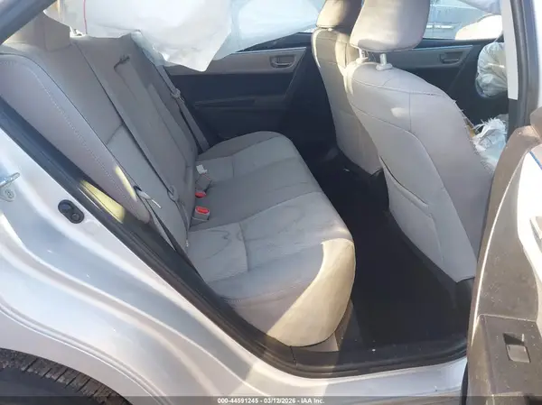 5YFBURHEXGP520837 2016 TOYOTA COROLLA - Image 8