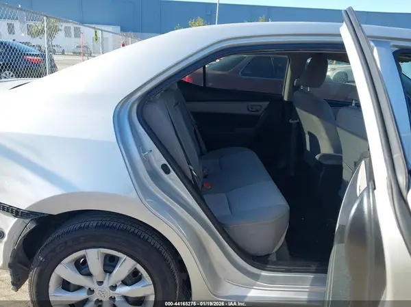 5YFBURHEXGP522412 2016 TOYOTA COROLLA - Image 8