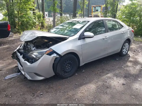 5YFBURHEXGP527335 2016 TOYOTA COROLLA - Image 2