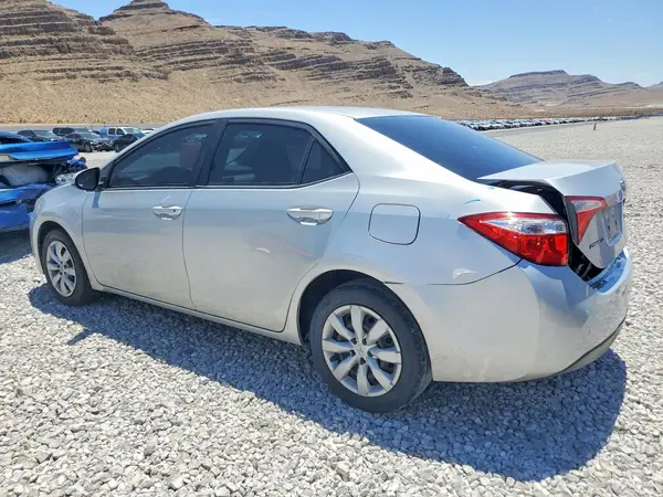 5YFBURHEXGP529666 2016 TOYOTA COROLLA - Image 2