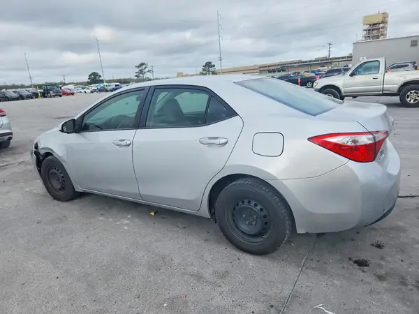 5YFBURHEXGP532115 2016 TOYOTA COROLLA - Image 2