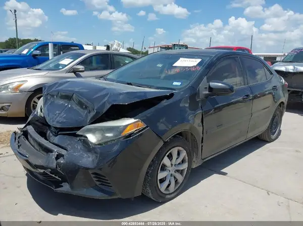 5YFBURHEXGP534169 2016 TOYOTA COROLLA - Image 2